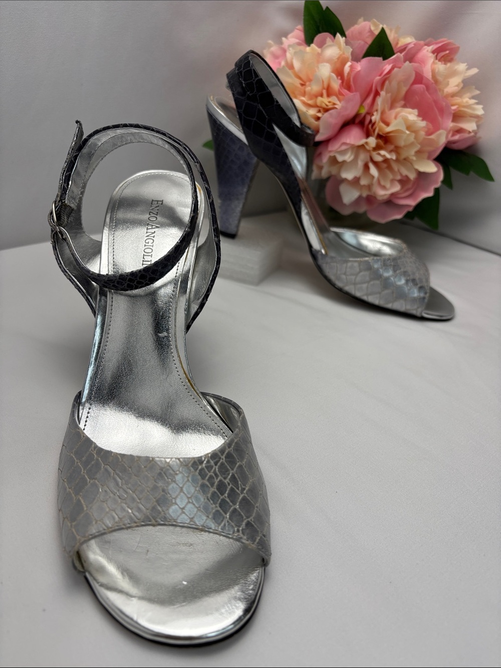 Enzo Angiolini Womens 9.5 Metallic Silver Textured Open-Toe‎ Heels #452